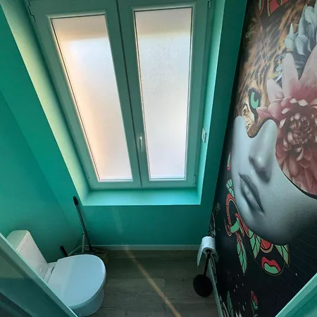 Capsule Tattoo - Balneo - Playstation 5 - Ecran Geant Lejlighed