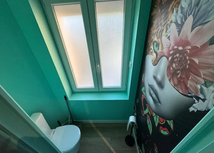 Capsule Tattoo - Balnéo - Playstation 5 - écran Géant Appartement