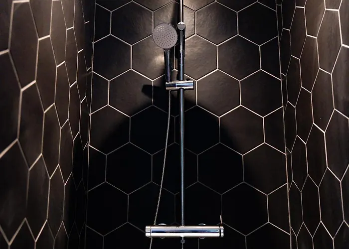 Capsule Tattoo - Balneo - Playstation 5 - Ecran Geant 公寓 *