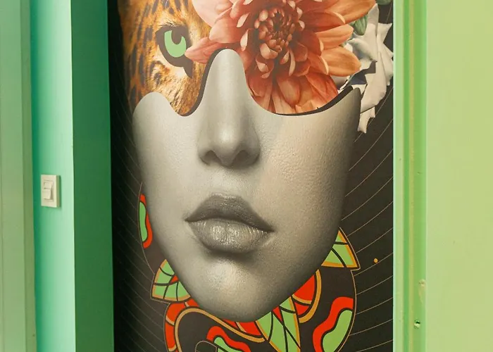 Capsule Tattoo - Balnéo - Playstation 5 - écran Géant Appartement *